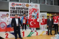 ŞAMPİYONLUK KUPASI - Çan Belediyesi Karate Kulübü Avrupa'da Ödüle Doymuyor