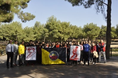 Gaziantep'te Ata'ya Saygı Yürüyüşü