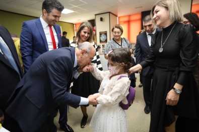 Gaziantep'te Lösemili Çocuklardan 'Taştan Hikayeler' Sergisi