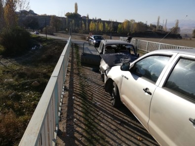 Kahramanmaraş'ta Trafik Kazası Açıklaması 3 Yaralı