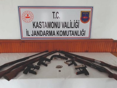 Kastamonu'daki Silah Kaçakçılığı Operasyonunda 3 Tutuklama