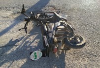 BİSİKLET - Minibüsle Çarpışan Elektrikli Bisiklet Sürücüsü Ağır Yaralandı