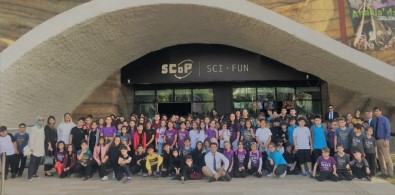 Öğrenciler EXPO Bilim Fuarında