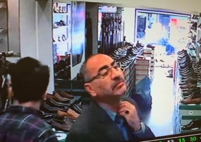 (Özel) Fatih'te Ayakkabı Mağazasında Hırsızlık Kamerada