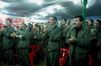 PYD elebaşı 'Mazlum Kobani' kod adlı terörist Ferhad Abdi Şahin PKK kampında