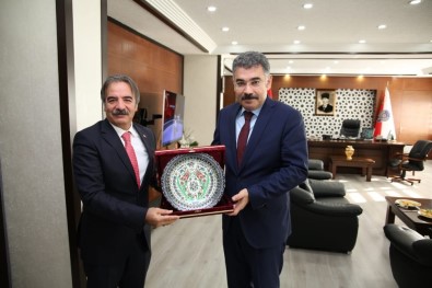 Rektör Bağlı'dan Kayseri İl Emniyet Müdürü Kamil Karabörk'e Ziyaret