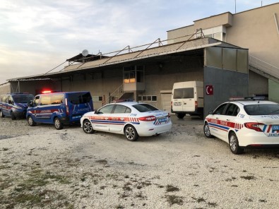 Süt Fabrikasını Kaçak İçki Fabrikasına Çevirmişler