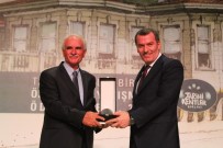 ZEYTİNBURNU BELEDİYESİ - Tarihi Kentler Birliği'nden Zeytinburnu Belediyesi'ne Ödül