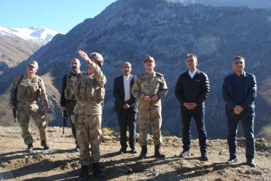 Vali Çağatay'dan Jandarma Karakoluna Ziyaret