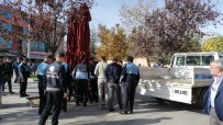 KALDIRIM İŞGALİ - Gebze Belediyesi'nden Zabıta İle Vatandaşlar Arasında Çıkan Arbede Hakkında Açıklama