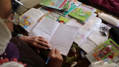 Okuma Yazmayı 64 Yaşında Öğrenmeye Başladı
