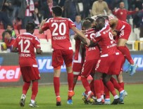 METE KALKAVAN - Sivasspor Maç Fazlasıyla Liderliğe Yükseldi