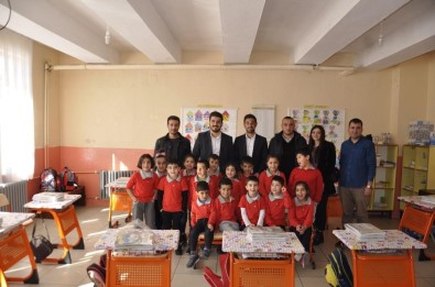 Tunceli'de 'Bir Kalem Bin Eser, Gelecek Bizi Bekler' Projesi