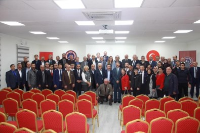 AHİD'in 'Ankara Sohbetleri'Nin Konuğu Nevzat Ceylan Oldu