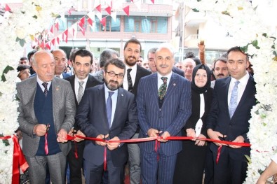 Ak Parti Batman İl Başkanı Gür, Kafa Açılışı Yaptı