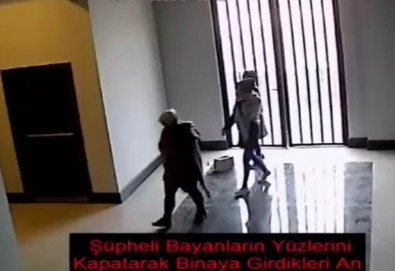 Kadın Hırsızlar Önce Kameraya, Sonra Polise Yakalandı