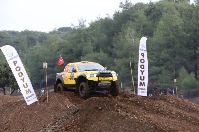Off-Road Yarışları Nefes Kesti