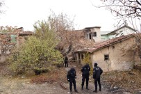 BAŞSAĞLIĞI - Bakanlık Ekiplerinden Çöken Binaya İnceleme