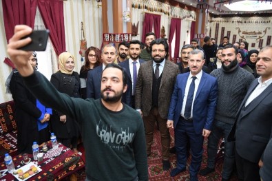 Başkan Çınar, Gençlerle Bir Araya Geldi