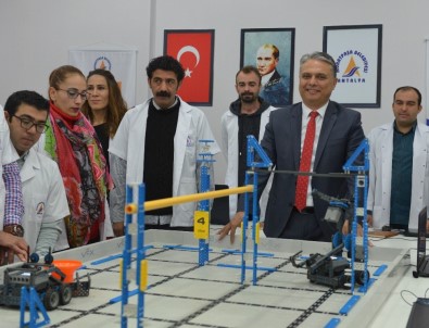 Başkan Uysal Açıklaması 'Teknoloji Eğitimi Alanındaki Atılımlarımız Devam Edecek'