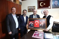 MIHENK TAŞı - Belediye Başkanı Muzaffer Bıyık Açıklaması 'Muhtarlar Demokrasinin Mihenk Taşıdır'