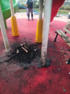 Cenon Parkı Vandalizmin Kurbanı Oldu