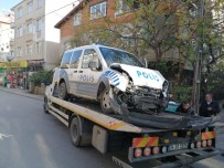 POLİS ARACI - Dur İhtarına Uymayan Aracı Kovalayan Polis Otosu Kaza Yaptı Açıklaması 1 Polis Yaralı