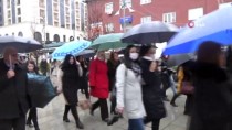 İNSAN HAKLARı GÜNÜ - Kosova'da 10 Aralık Dünya İnsan Hakları Günü Yürüyüşü