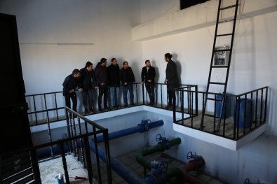 Mahalle Halkının Su Sevinci