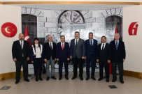 VERGİ DAİRESİ BAŞKANLIĞI - Rektör Çomaklı, Eskişehir Vergi Dairesi Başkanlığını Ziyaret Etti