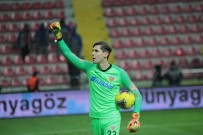 İSTIKBAL MOBILYA - Silviu Lung Kalesini Gole Kapattı