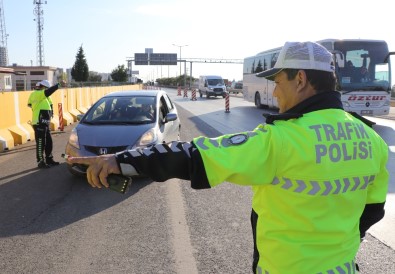 Trafikte 'Seferberlik' 2019 Yılında Ölümleri 870 Azalttı