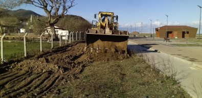 Karacabey'in Tatil Beldelerinde Hummalı Çalışma