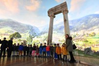 OKUL MÜDÜRÜ - Miniklerin Fetih Yolculuğu