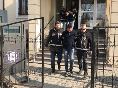 Sevgilisi Hamile Kalınca Çocuğu Düşürmek İçin Darp Ettirdi