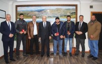 BİLEK GÜREŞİ - Başkan Pekmezci Şampiyonları Ödüllendirdi