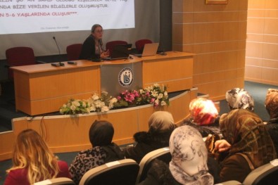 Bayburt'ta 'Anne Üniversitesi' Projesi Kapsamında Anneler Eğitimlerini Sürdürüyor