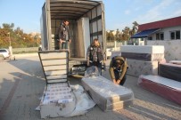 KAÇAK SİGARA - Baza İçinde Kaçak Sigara Çıktı