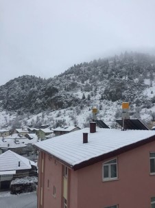 Derebucak'ta Kar Yağışı
