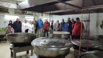KONURALP - Öğrenciler Yeklerinin Nasıl Pişirildiğini Gördüler