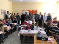 SOSYAL SORUMLULUK - TOGEM'den Köy Okuluna Kırtasiye Desteği