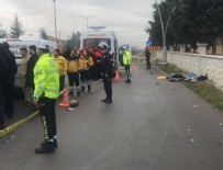 ÖZEL GÜVENLİK GÖREVLİSİ - Durakta bekleyen yolculara otomobil çarptı: 3 ölü