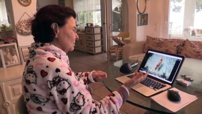 Oyuncu Fatma Girik, AA'nın 'Yılın Fotoğrafları' Oylamasına Katıldı