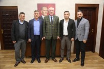 SOSYAL TESİS - Tekgıda İş Sendikası Yöneticileri Başkan Kazım Kurt'u Ziyaret Etti