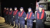 HAMİLE KADIN - AA, Sahil Güvenlik Ekiplerinin Düzensiz Göçle Mücadelesini Görüntüledi