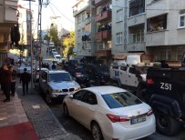 HAREKAT POLİSİ - Cezaevi firarisi polise ateş açtı, annesini yaraladı