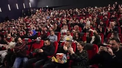 Hollanda'da 'Aman Reis Duymasın' Filminin Galası Yapıldı