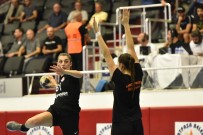 FORMA - Kadın Hentbol Takımında Gençlik Başarısı