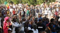 ELEKTRİK ZAMMI - Senegalliler, Elektrik Zammını Protesto Etti