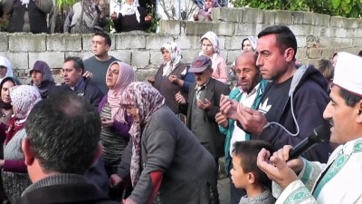GÜNCELLEME - İzmir'de Eşi Tarafından Darbedildiği İddia Edilen Kadın Hayatını Kaybetti
